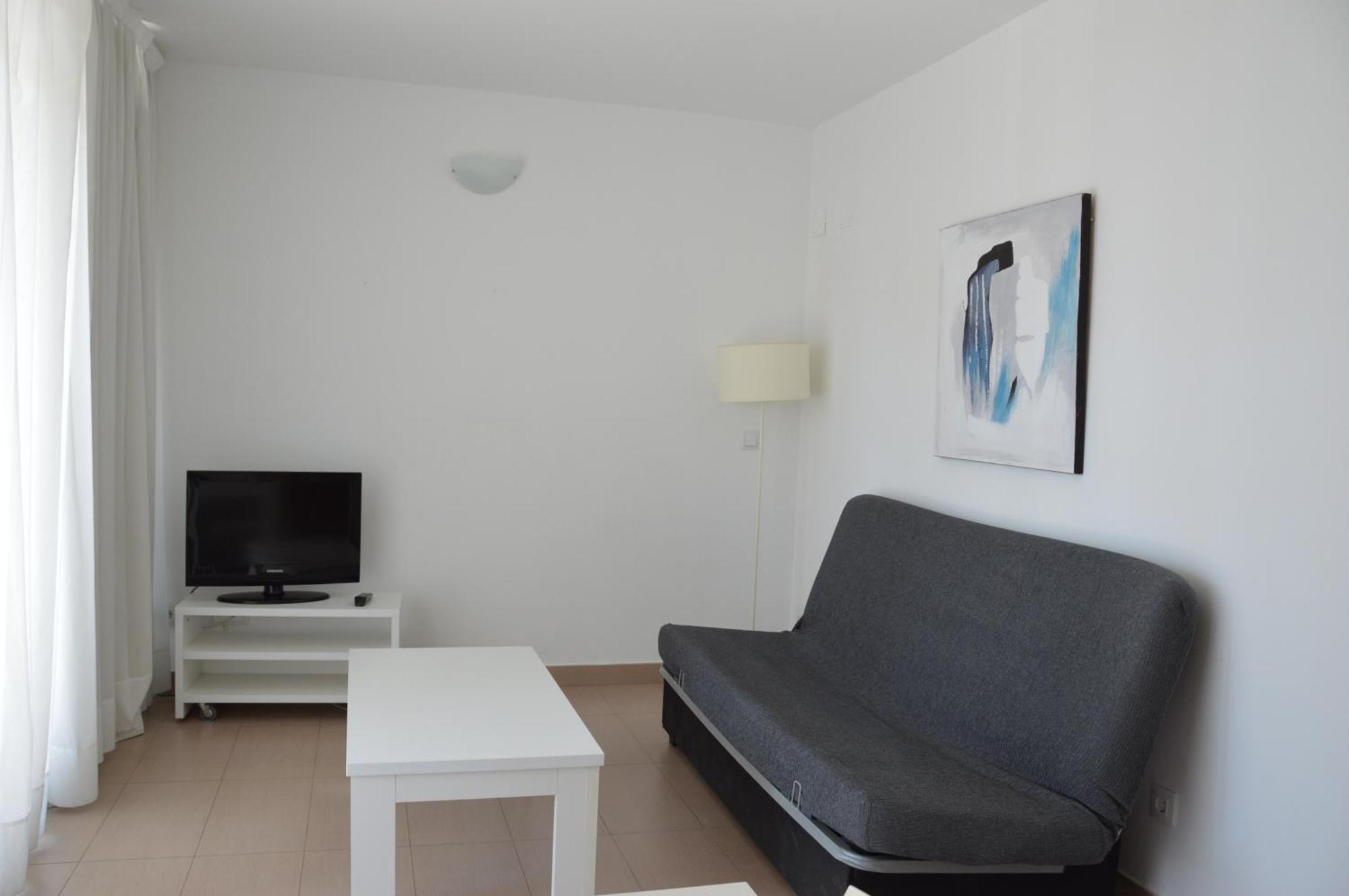 D'Oboe Marlovi Apt With Pool 貝尼多姆 外观 照片