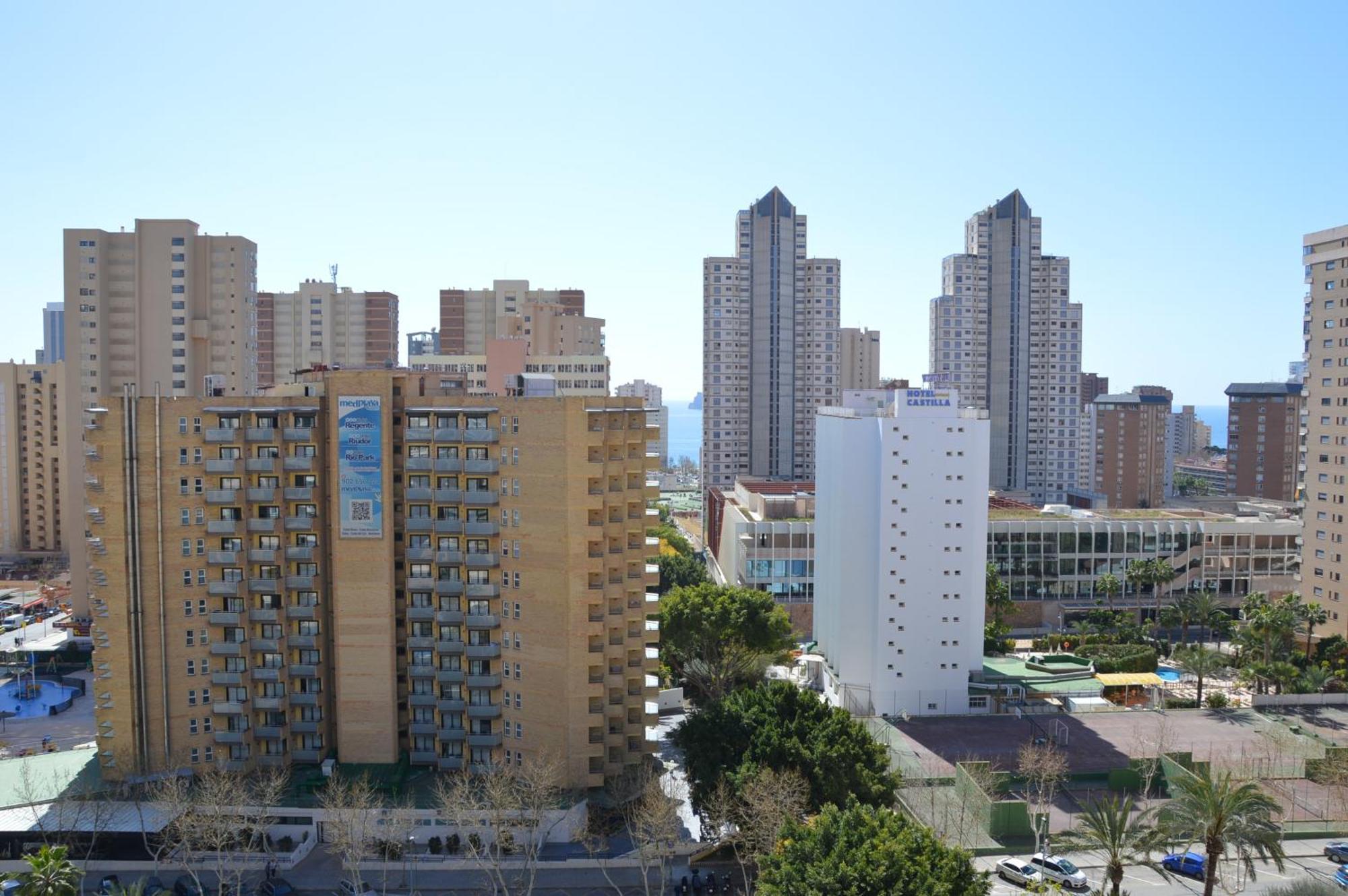 D'Oboe Marlovi Apt With Pool 貝尼多姆 外观 照片