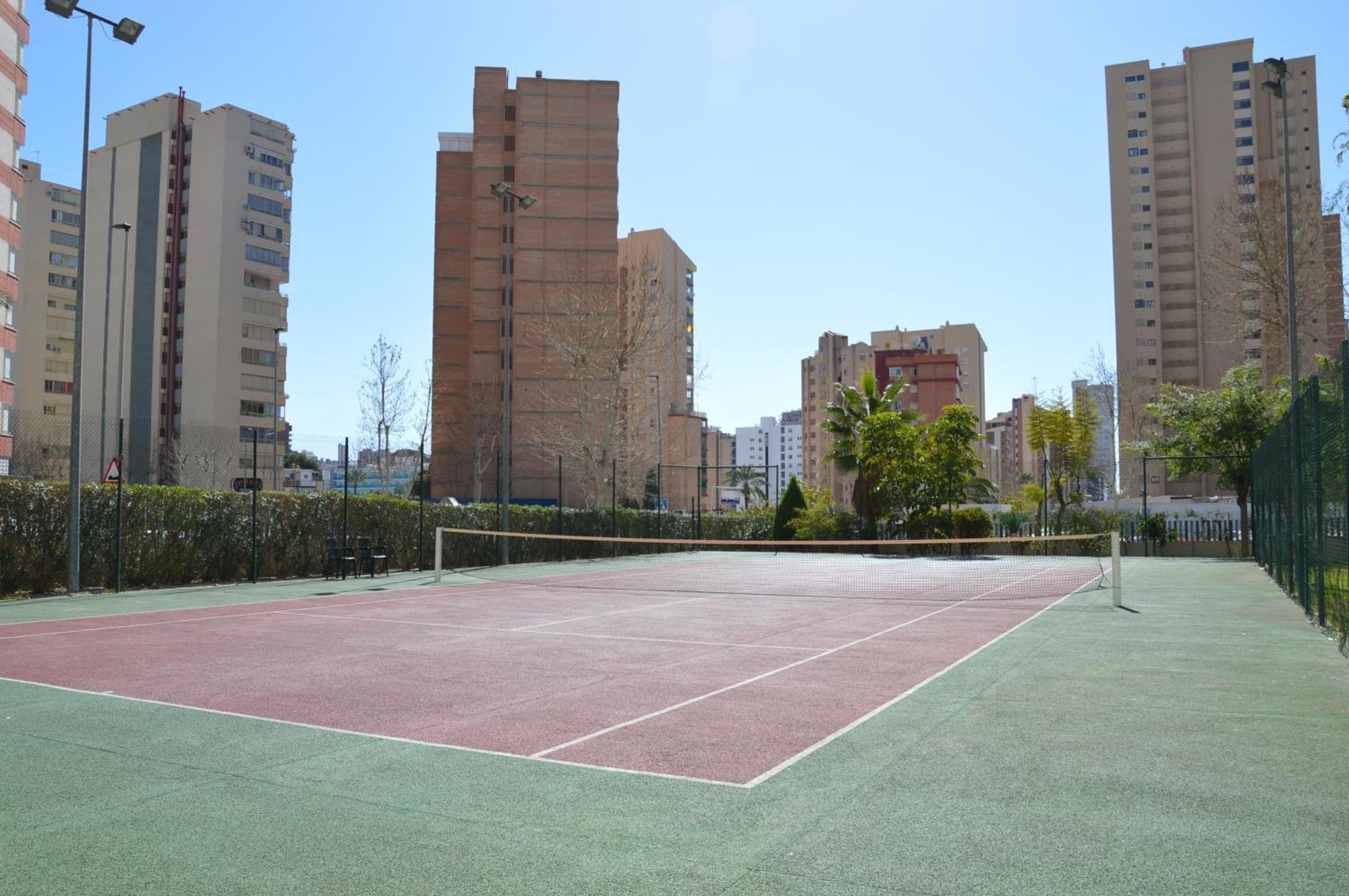 D'Oboe Marlovi Apt With Pool 貝尼多姆 外观 照片